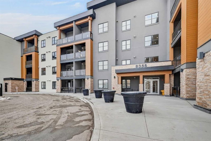210 - 8355 19 Avenue SW, Calgary, T3H 6G3 | Image 2