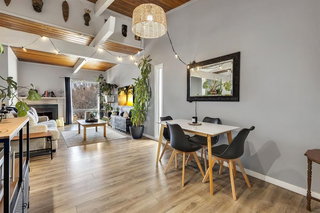 426 Pinemont Gate NE