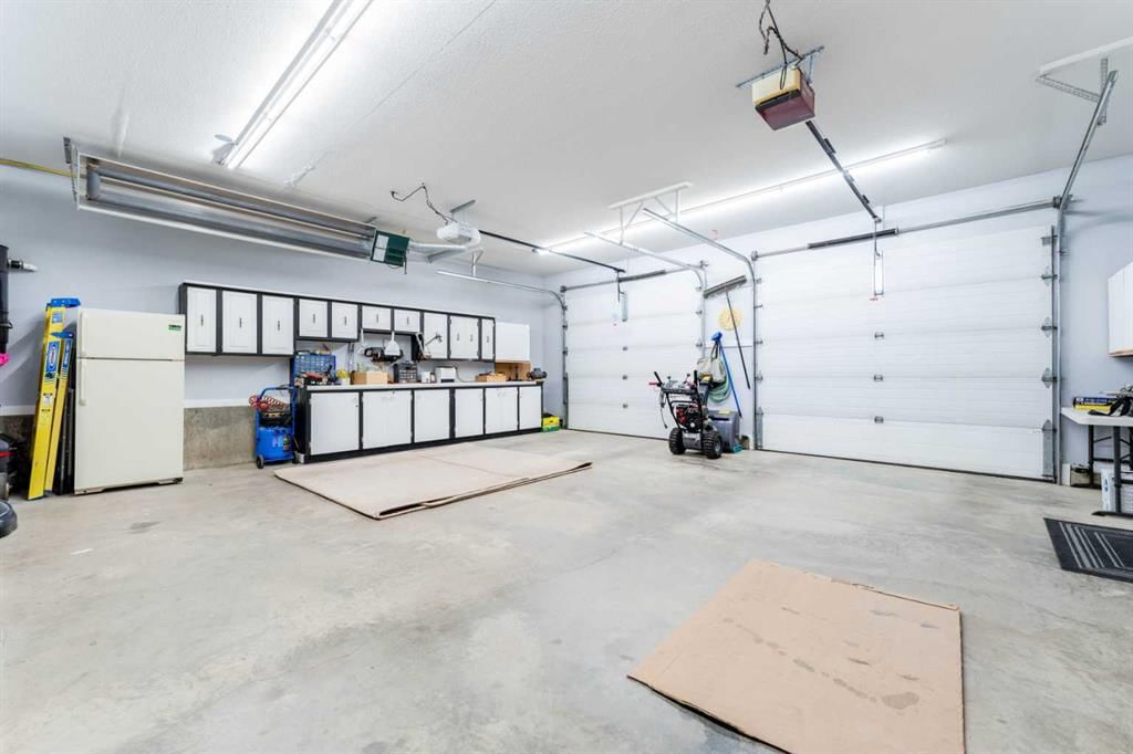 Listing Image 40
