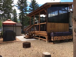 68 - 12030 422 Township