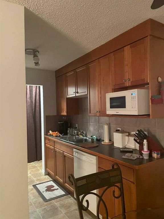 H201 - 2004 13 Avenue