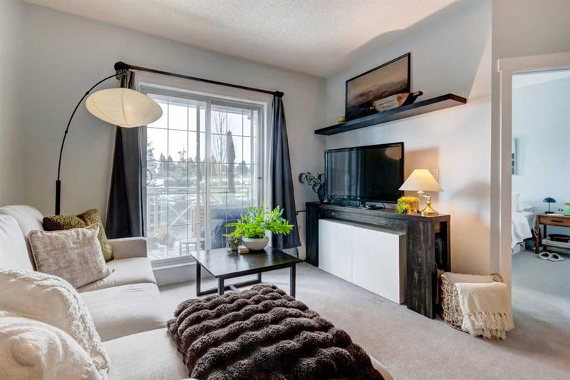 3307 - 5605 Henwood Street SW, Calgary, T3E 7R2 | Image 2