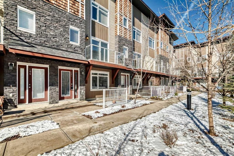 606 Skyview Point Place NE, Calgary, T3N0L7 | Image 2