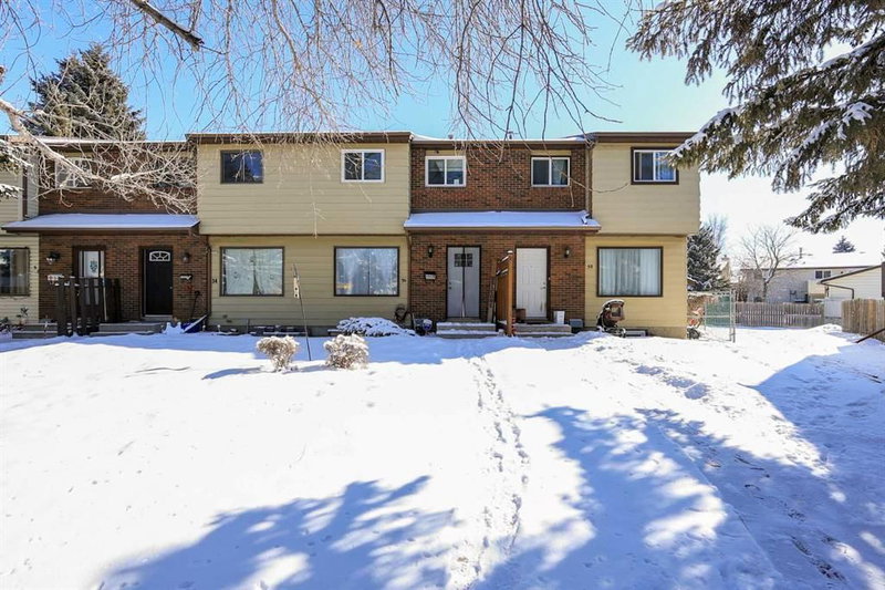 36 McBlane Close, Red Deer, T4R 1W6 | Image 2