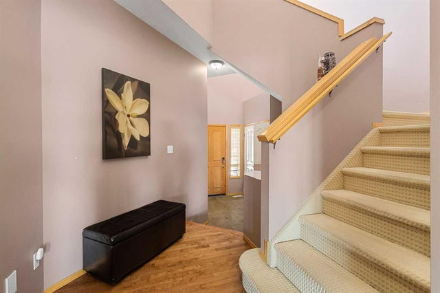 146 Panamount Villas NW