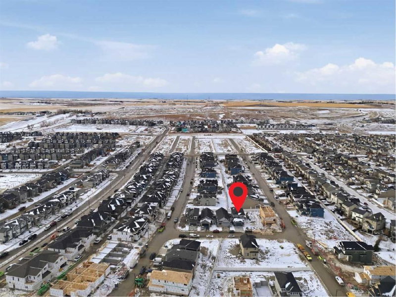 9 Bayview Mews SW, Airdrie, T4B 5P1 | Image 2