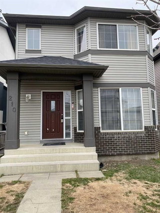 210 Saddlebrook Way NE