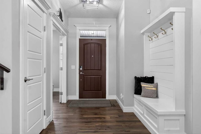 264 Stonemere Close, Chestermere, t1x0c5 | Image 2