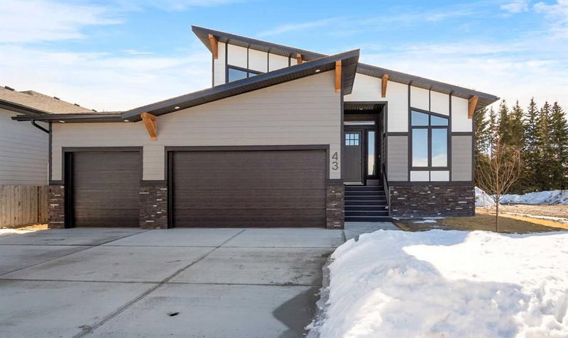 43 Viceroy Crescent, Olds, Alberta