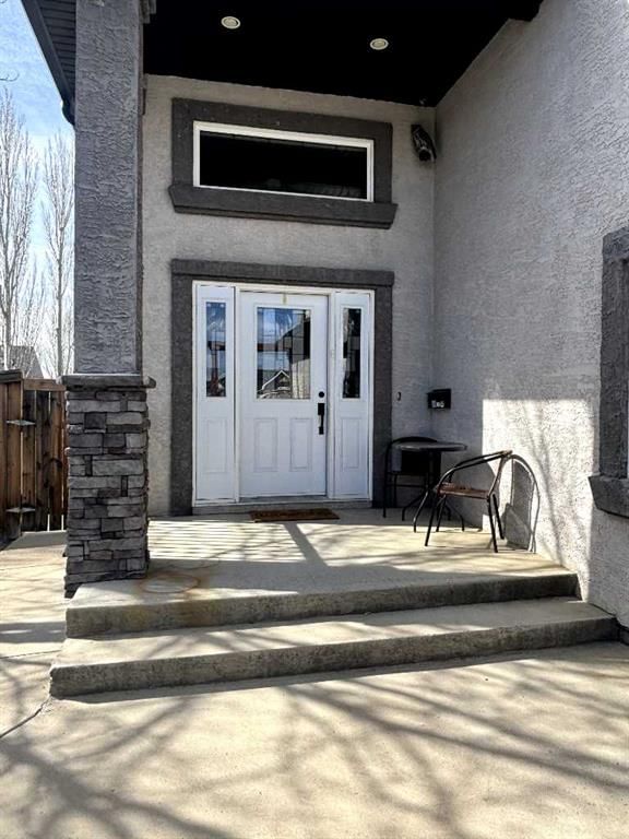 416 Haru Moriyama Place N, Lethbridge, T1H 5P1 | Image 2