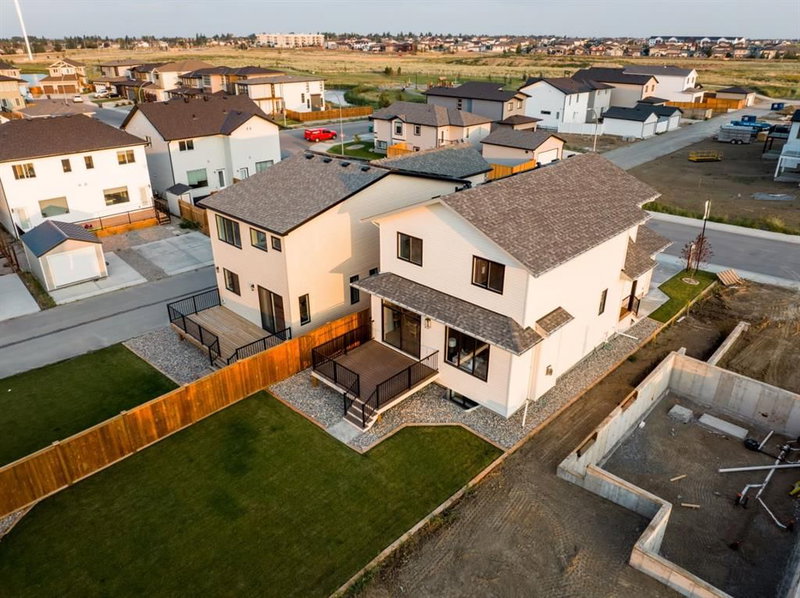 706 Violet Place W, Lethbridge, T1J5V1 | Image 2