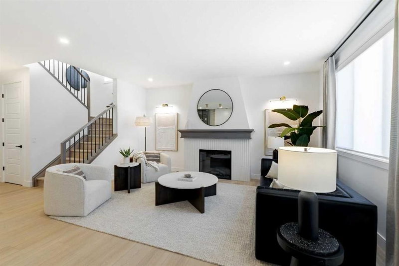 192 Amblestone Crescent NW, Calgary, T3P 3G8 | Image 3