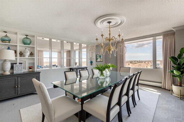 2000A - 500 Eau Claire Avenue SW