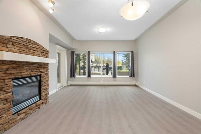 101 - 20 Discovery Ridge Close SW