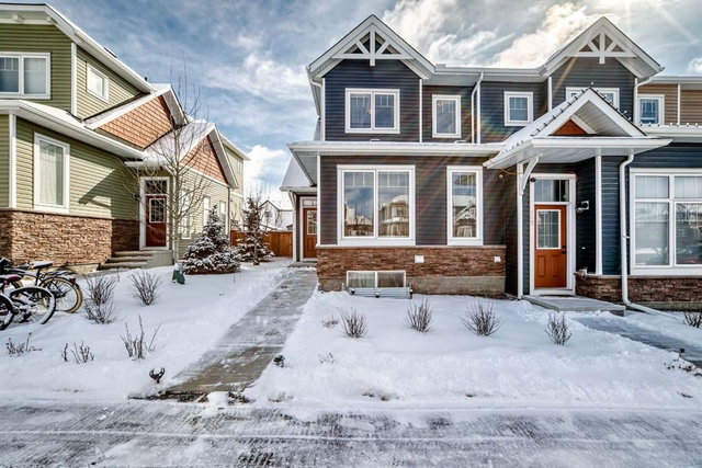 158 Chinook Gate Boulevard SW