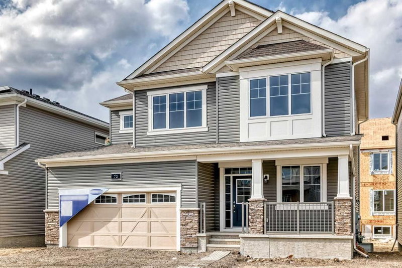 72 Carringwood Rise NW, Calgary, T3P 0R8 | Image 2