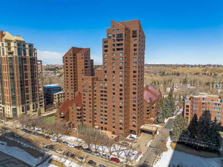 602A - 500 Eau Claire Avenue SW