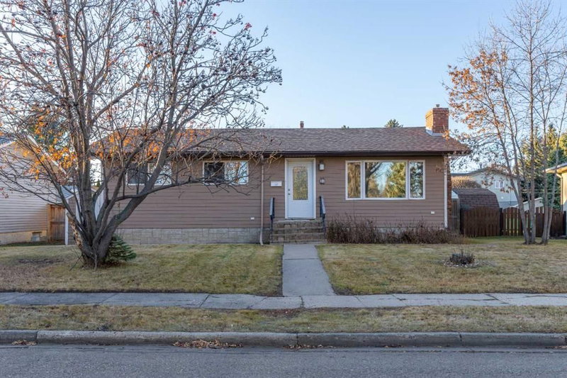 31 Montrose Avenue, Camrose, Alberta
