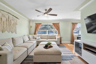 6112 Buckthorn Road NW