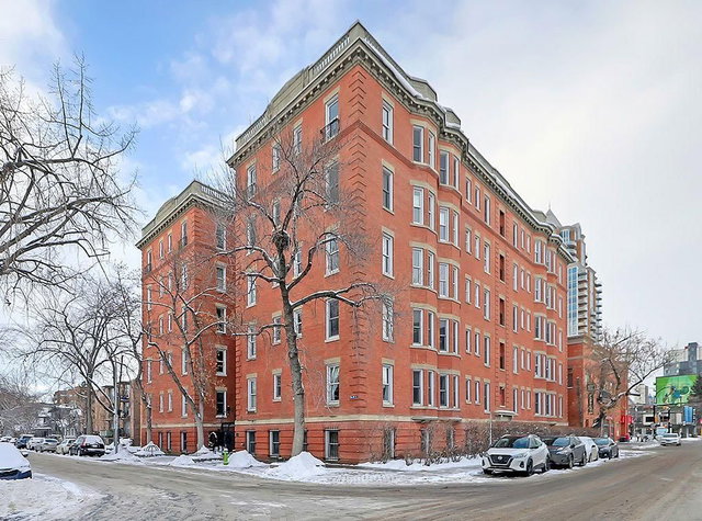 100 - 804 18 Avenue SW