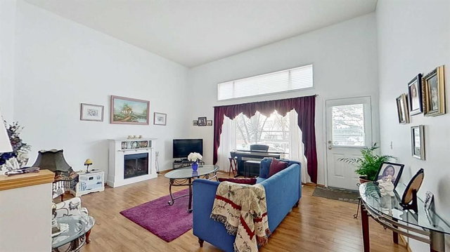 272 Rocky Ridge Court NW