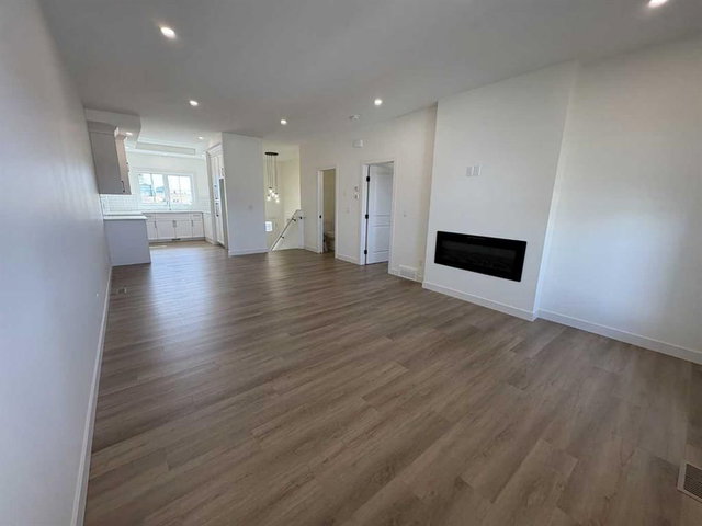 427 Meadowlark Way