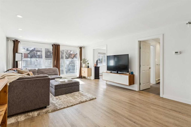 205 - 1222 13 Avenue SW