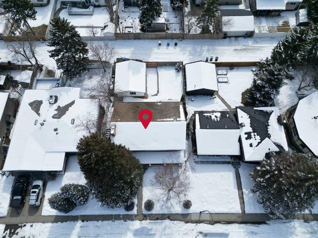 3127 Underhill Drive NW