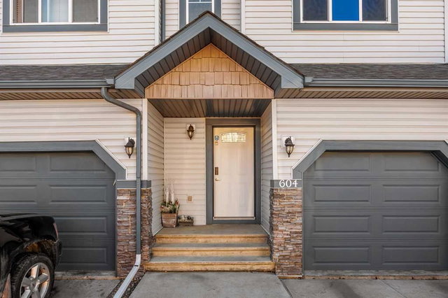 604 - 620 Luxstone Landing SW