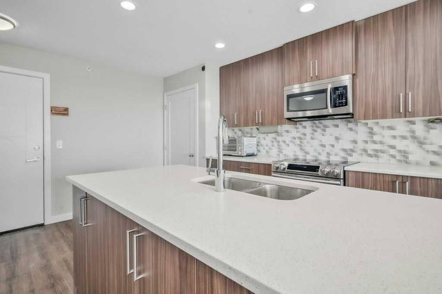 402 - 8531 8A Avenue SW