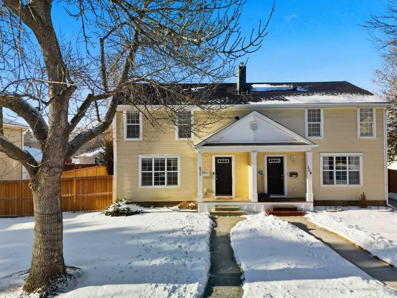 172 Somme Manor SW, Calgary, T2T 6L5 | Image 2