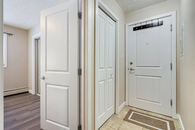 101 - 922 19 Avenue SW