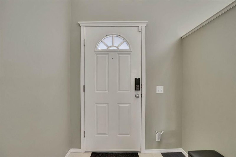 328 Tuscany Valley View NW, Calgary, T3L 2L1 | Image 3