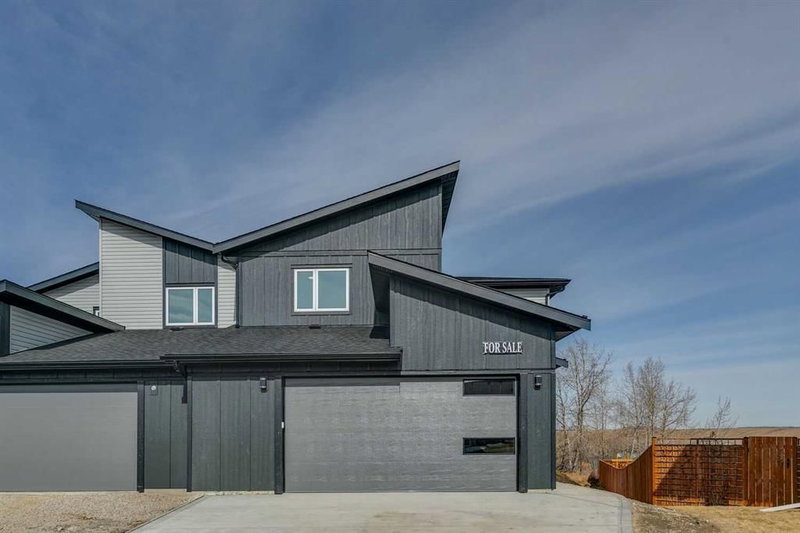 26A Poplar Ridge Close, Didsbury, T0M0W0 | Image 2