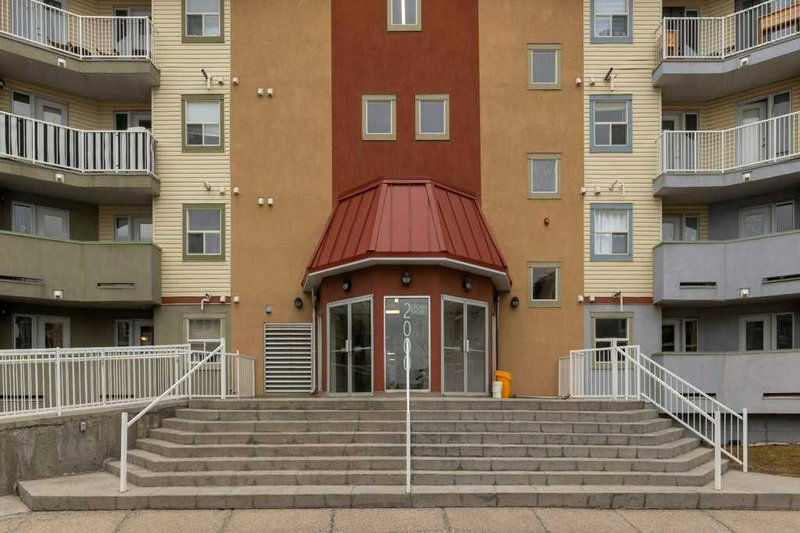 2429 - 700 Willowbrook Road NW, Airdrie, T4B 2B7 | Image 2