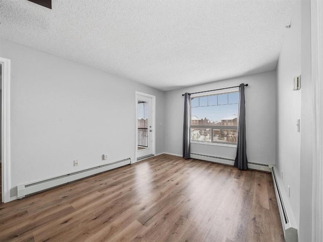 4413 - 60 Panatella Street NW