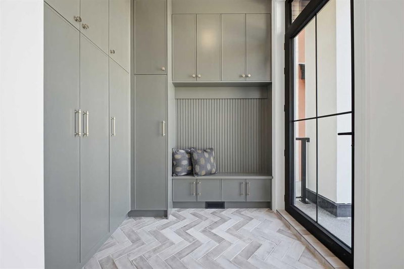 2025 27 Avenue SW, Calgary, T2T 1H6 | Image 2