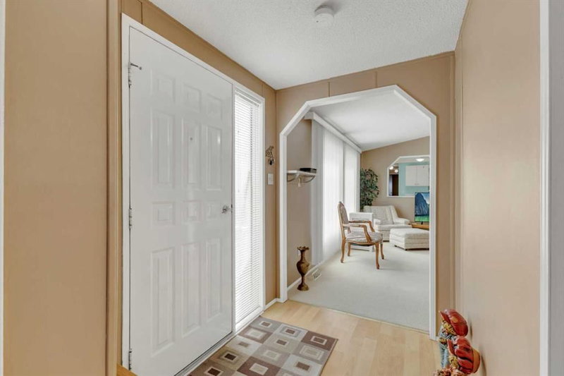 52 - 4922 Womacks Road, Blackfalds, T0M 0J0 | Image 3