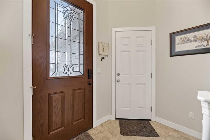 50 Deer Coulee Drive, Didsbury, T0M0W0 | Image 2