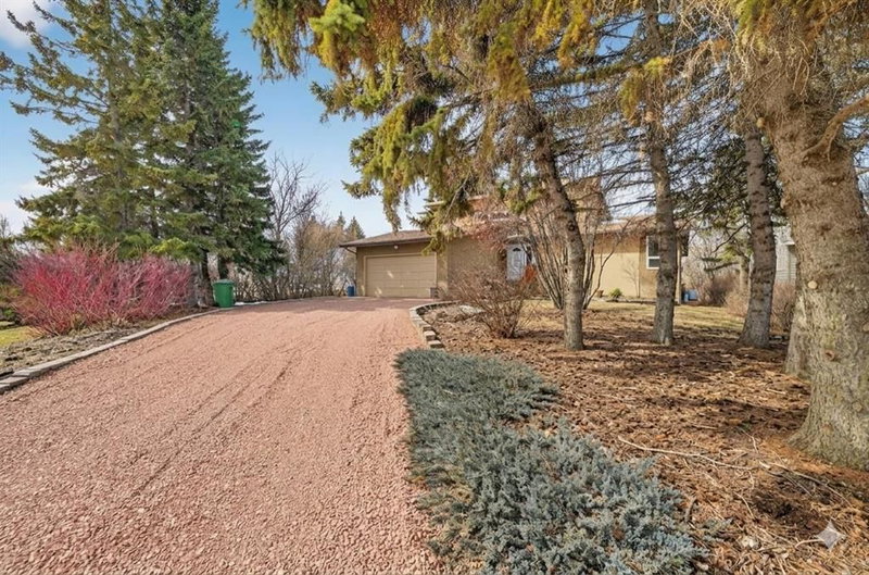 5350 57 Avenue, Olds, T4H 1J4 | Image 2
