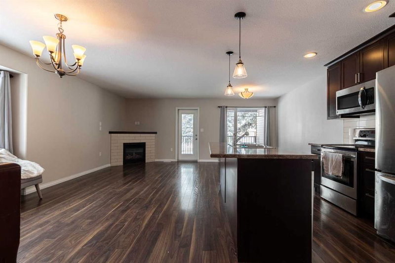 2254 15 Avenue SE, Medicine Hat, T1A 3S1 | Image 2