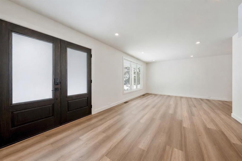 5880 Dalridge Hill NW, Calgary, T3A 1L9 | Image 3