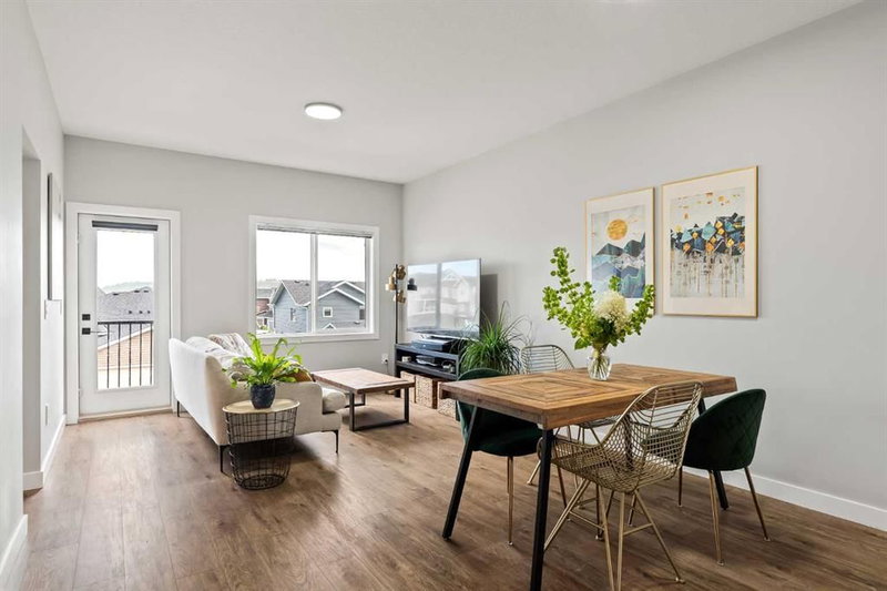 182 River Heights Drive, Cochrane, T4C 2V1 | Image 3