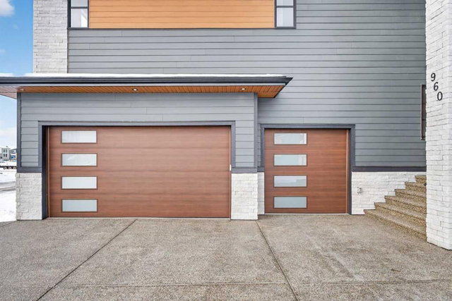 960 South Shore Terrace