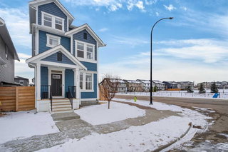 401 South Point Glen SW