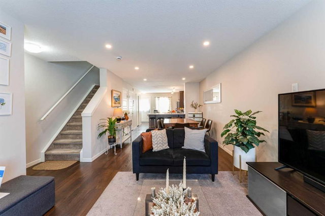 1732 - 7451 Falconridge Boulevard NE