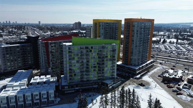 513 - 30 Brentwood Common NW