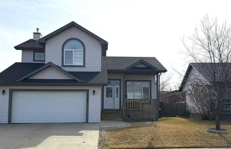 5107 42 Street, Olds, Alberta