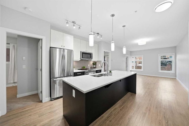 107 - 1720 10 Street SW