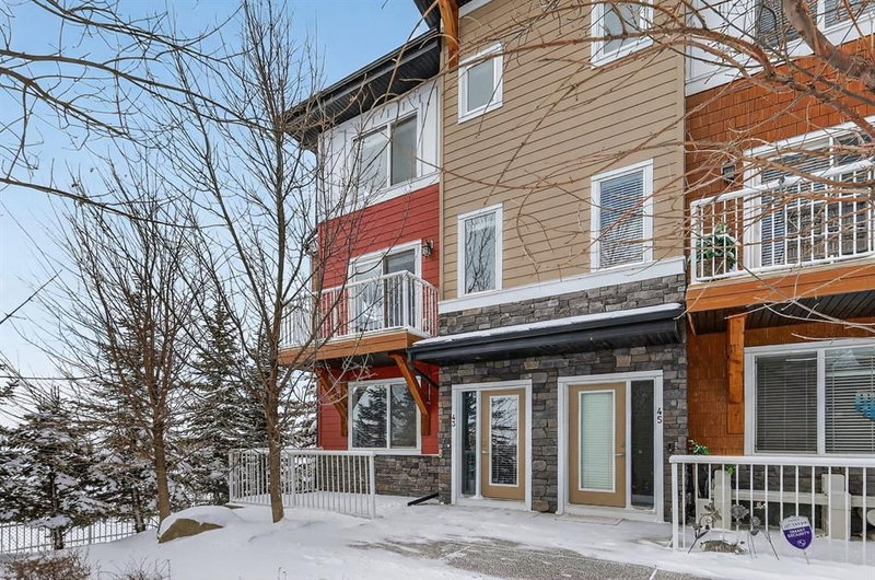 111 Rainbow Falls Gate #43, Chestermere, Alberta